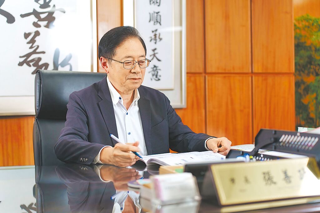 桃園市長張善政表示：選舉是我的事 挺公務員做該做的 (出處：中國時報)